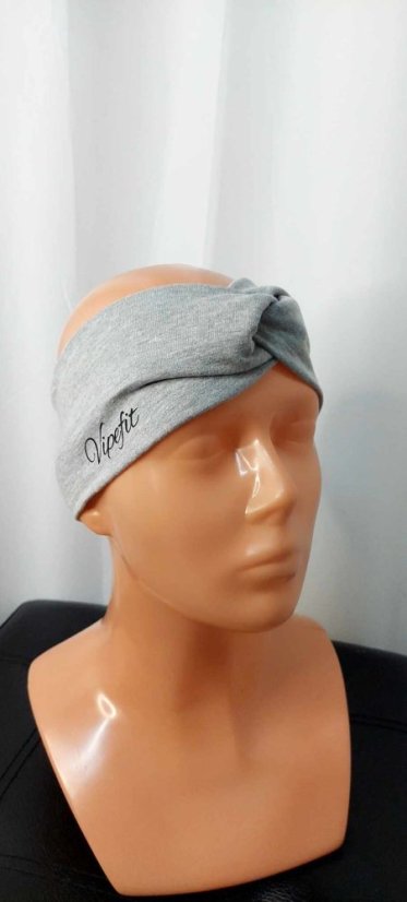 82f3f4d8 24ac 4213 a970 9708a3305588